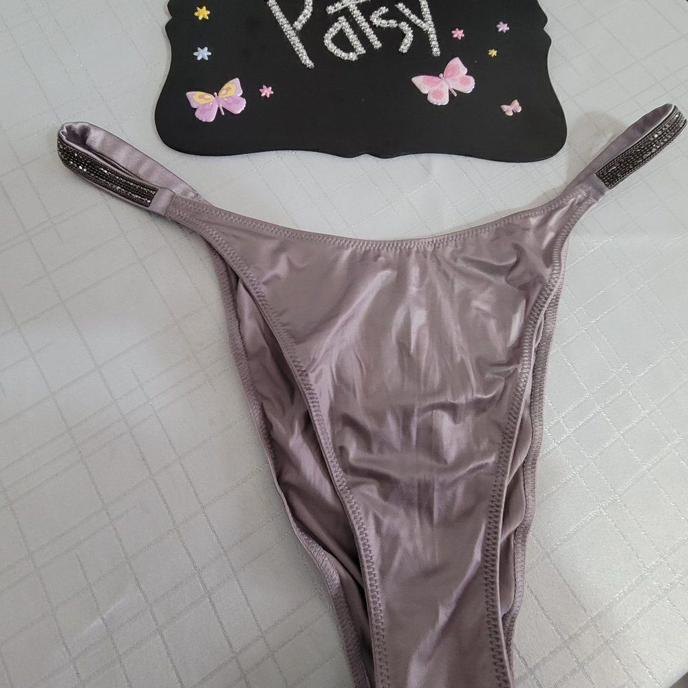 998  Vctoria's SecretGrey  Brazilian panty